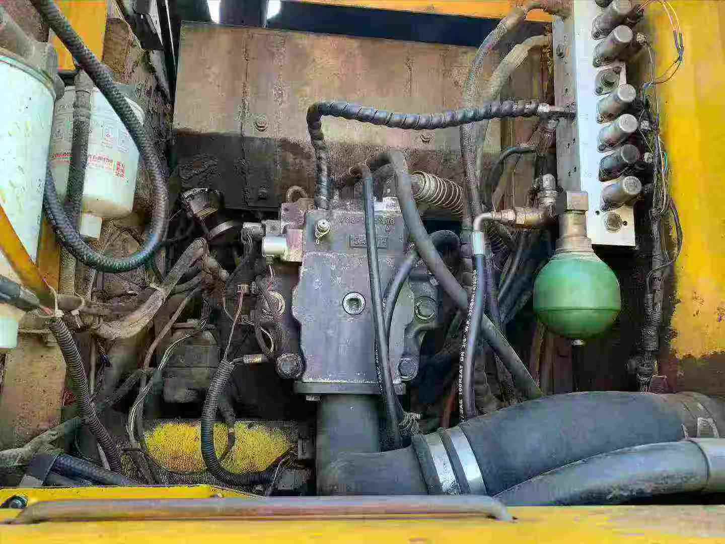 Used Komatsu PW160-7 Excavator 2016 Model / 7