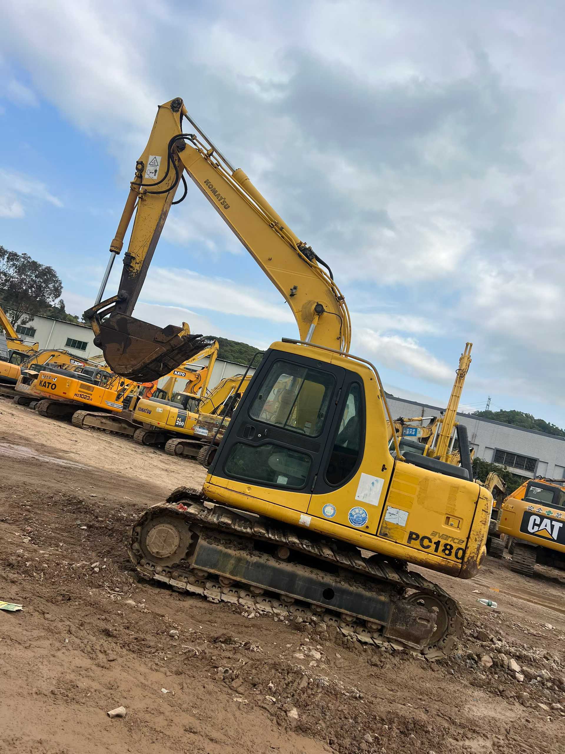 Buy Komatsu PC120-6E0 Used Excavator Buy Komatsu PC120-6E0 Used Excavator