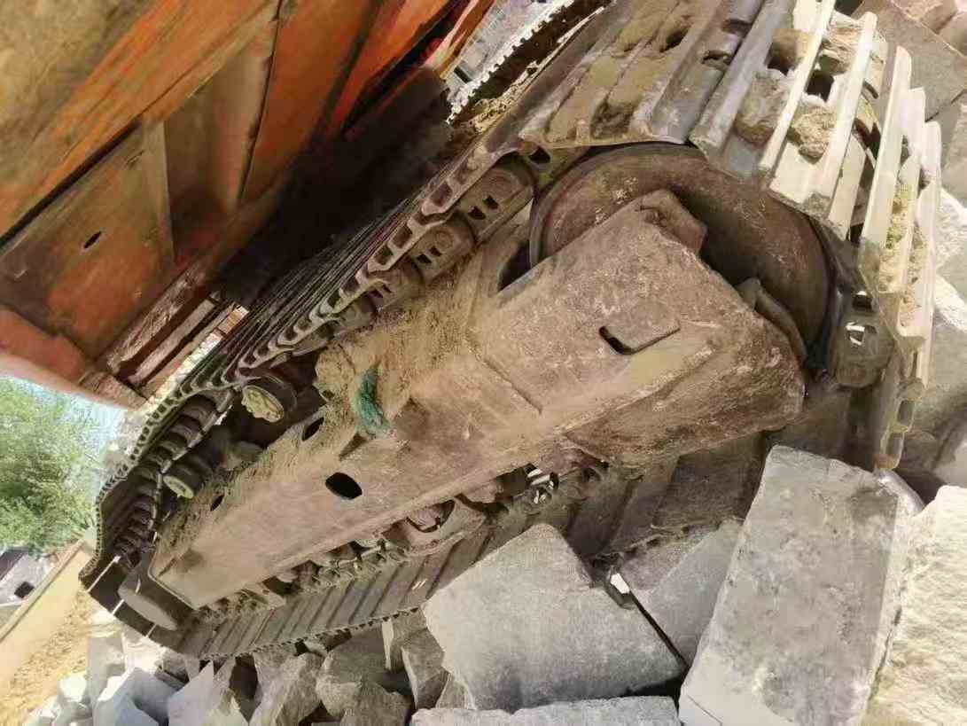 Used Doosan DH220 Excavator 2015 Model / 7