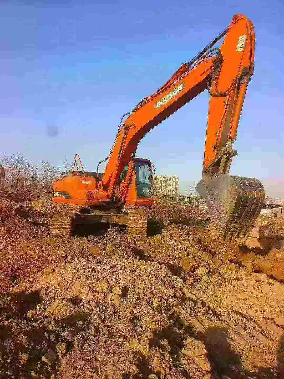 Used Doosan DH220 Excavator 2016 Model / 2