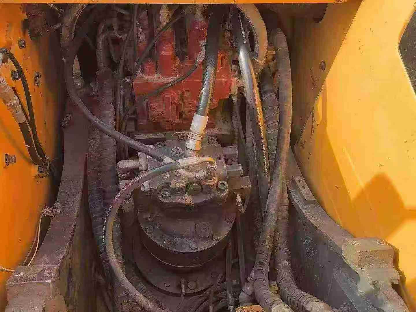 Used Hyundai R210W-9 Excavator 2016 Model / 7