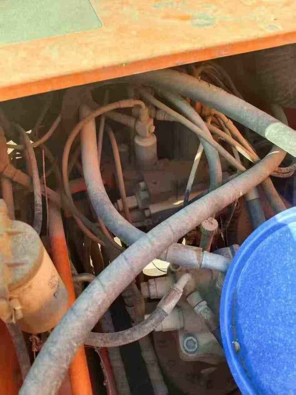 Used Doosan DH220 Excavator 2015 Model / 9