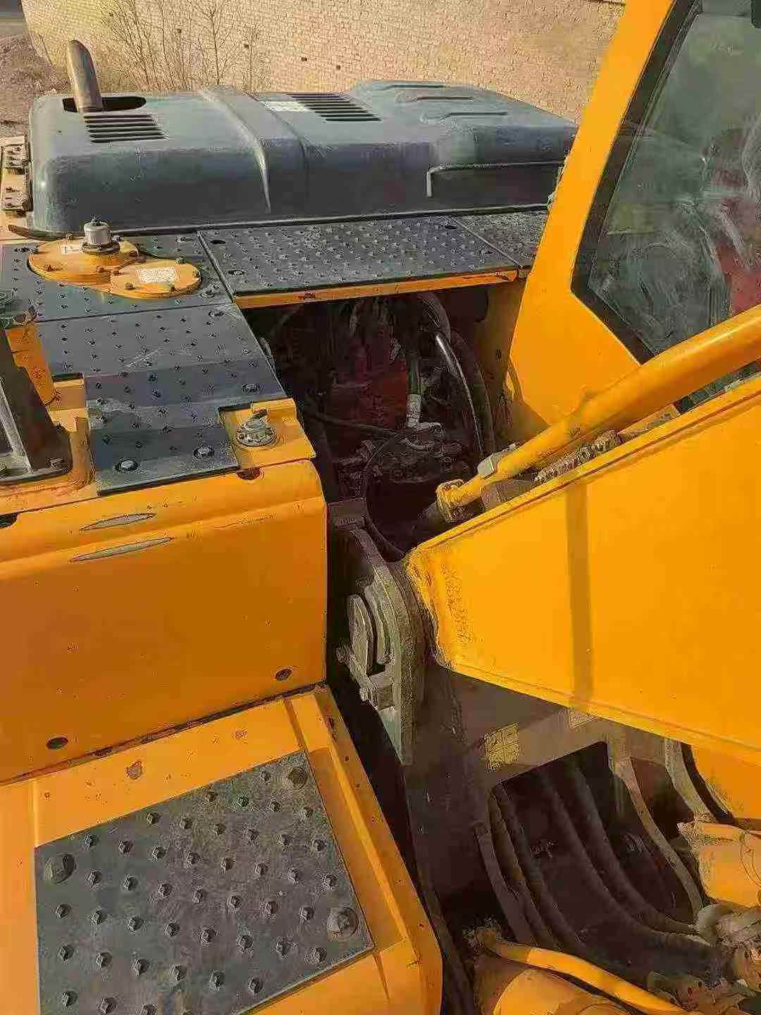 Used Hyundai R210W-9 Excavator 2016 Model / 5