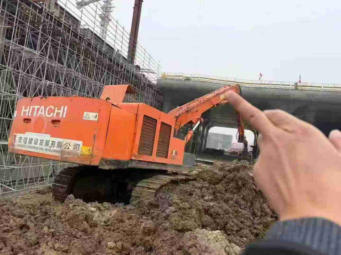 Used Hitachi ZX70-5G Excavator 2015 Model / 5