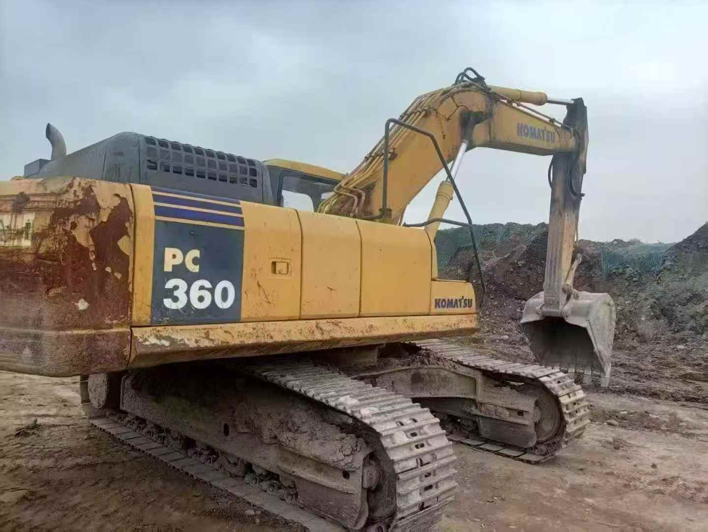 Used Komatsu PC60-7 Excavator 2011 Model / 8