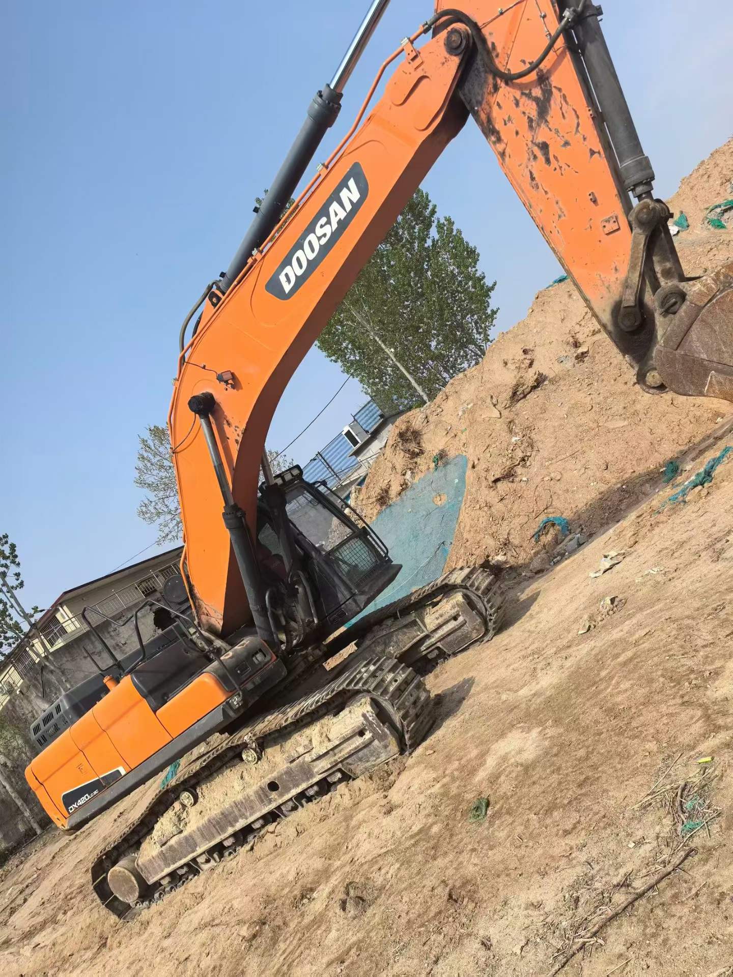 Buy Doosan DX80 Used Excavator