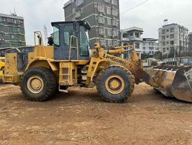 Buy LiuGong CLG856 Used Loader / 2 Buy LiuGong CLG856 Used Loader / 2
