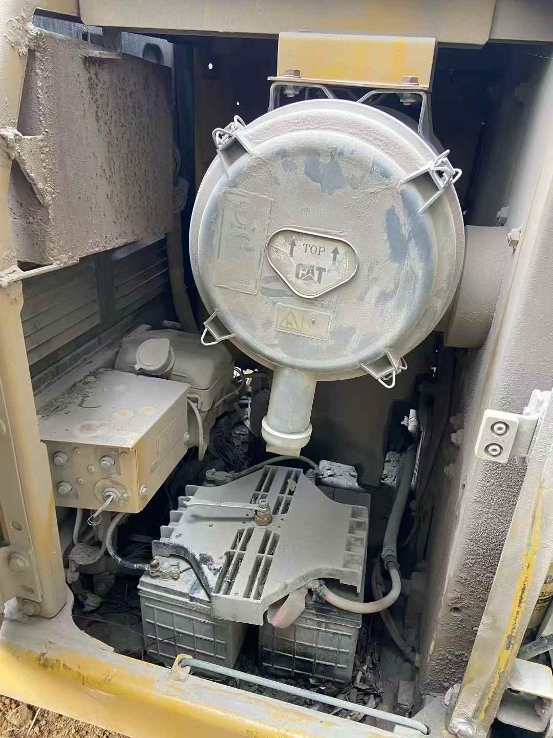 Used Caterpillar CT20 Excavator 2011 Model / 7