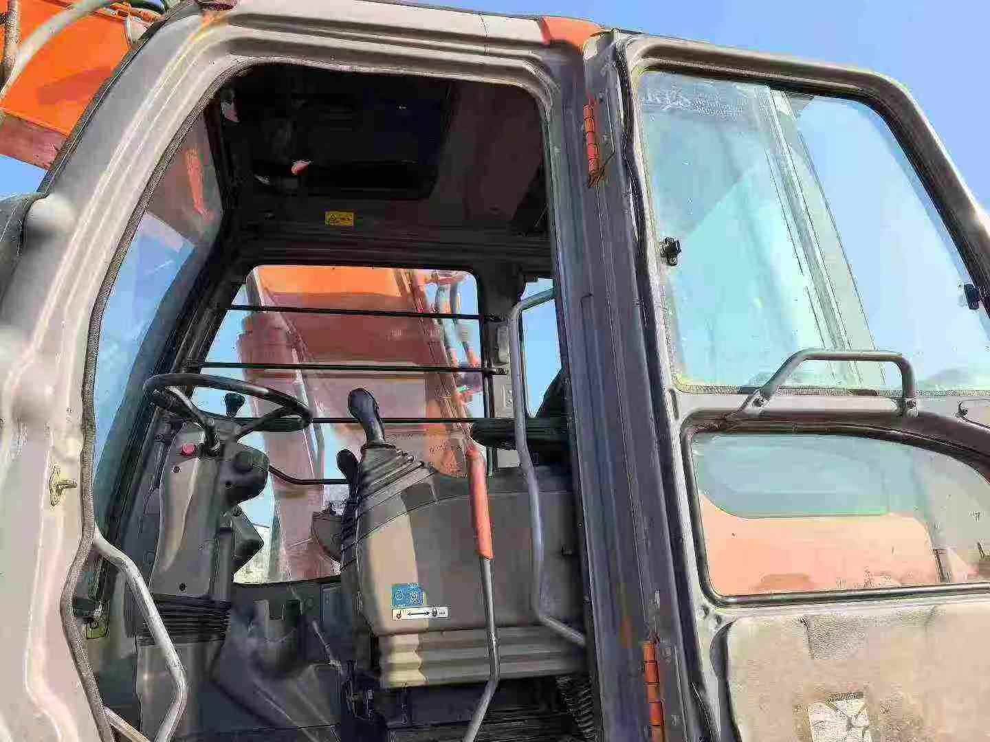 Used Hitachi EX30 Excavator 2016 Model / 9