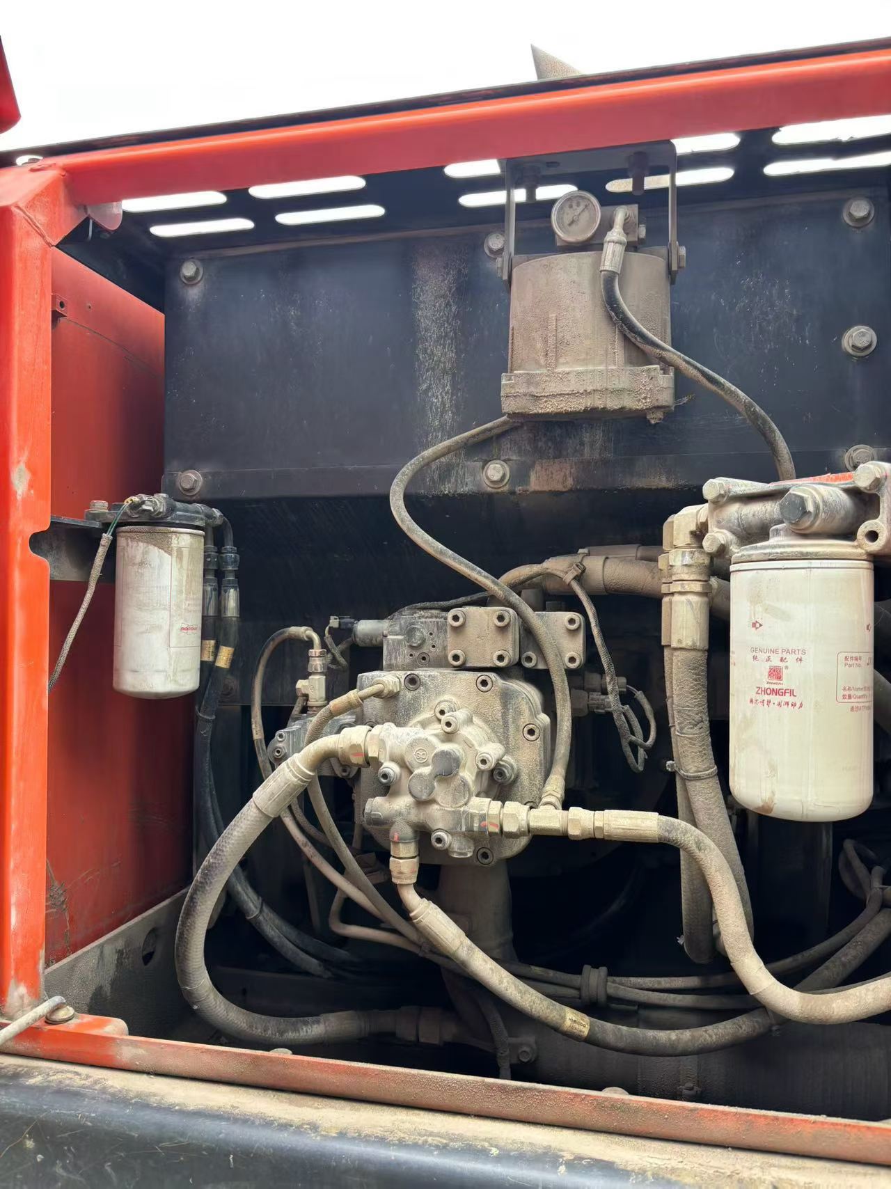 Used Doosan DH220 Excavator 2019 Model / 3