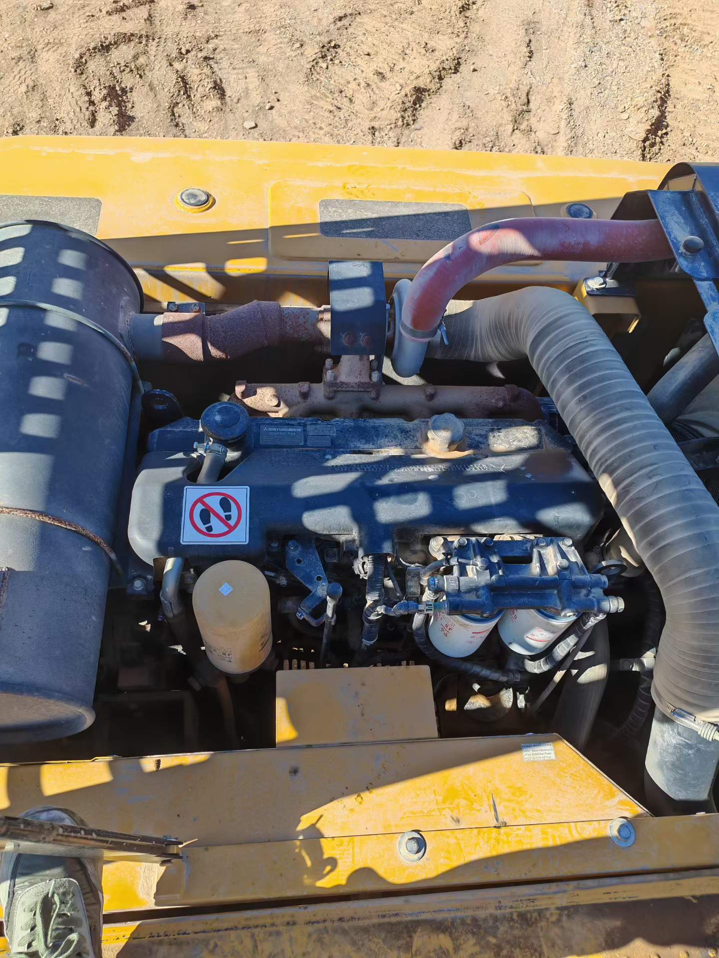 Used Sany SY245H Excavator 2020 Model / 8