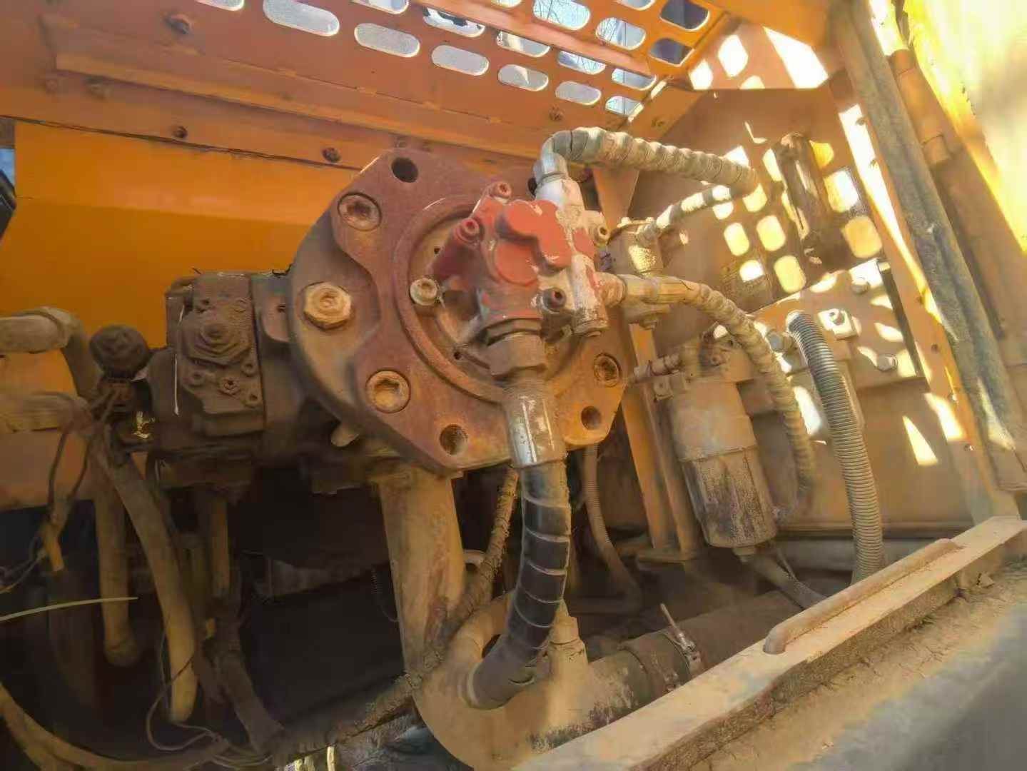 Used Sany SY85 Excavator 2013 Model / 4