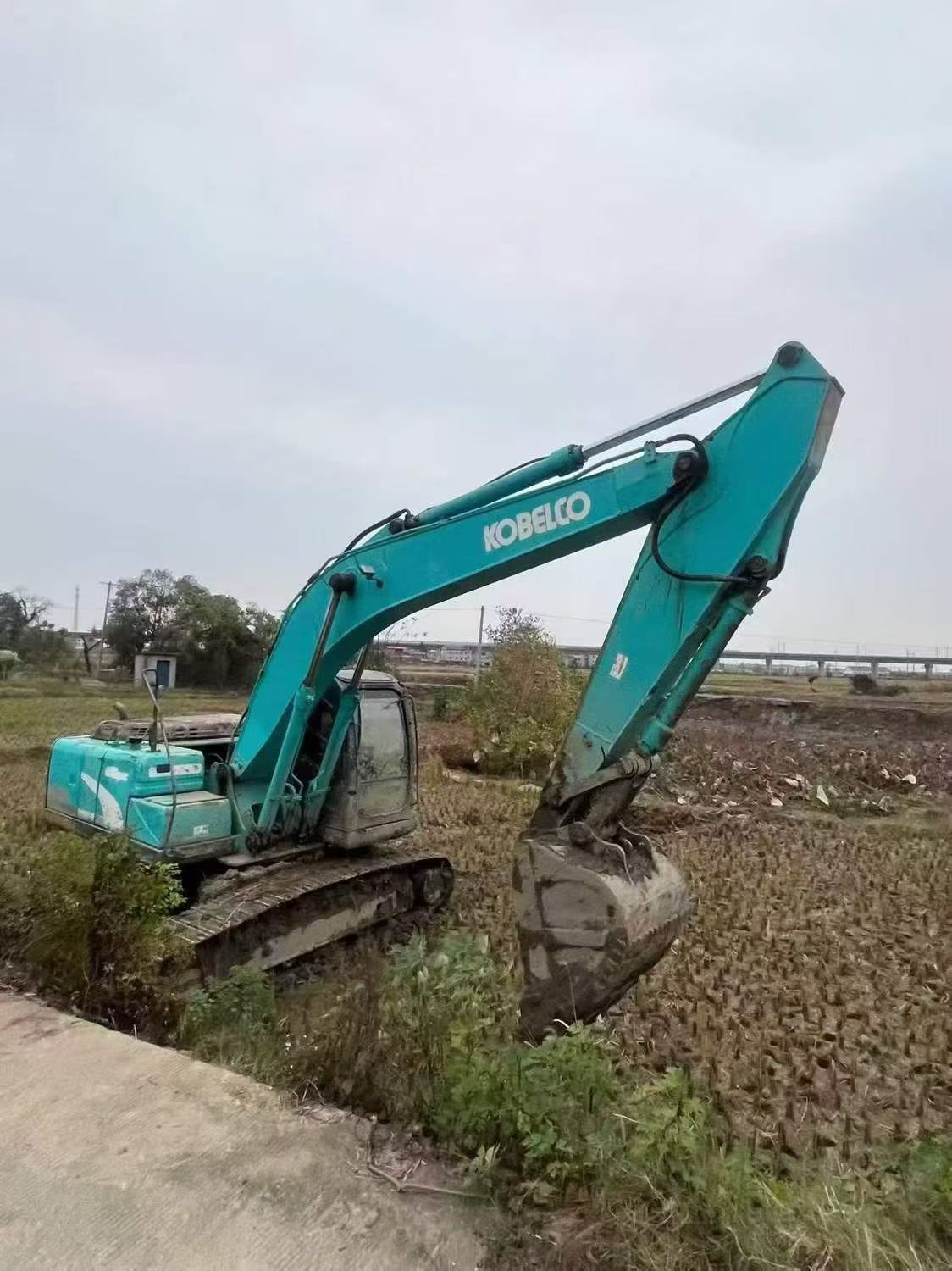 Buy Kobelco SK2008 Used Excavator / 4 Used Kobelco SK2008 Excavator 2011 Model / 4