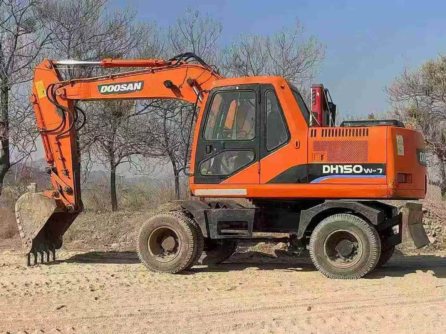 Buy Doosan DX15 Used Excavator