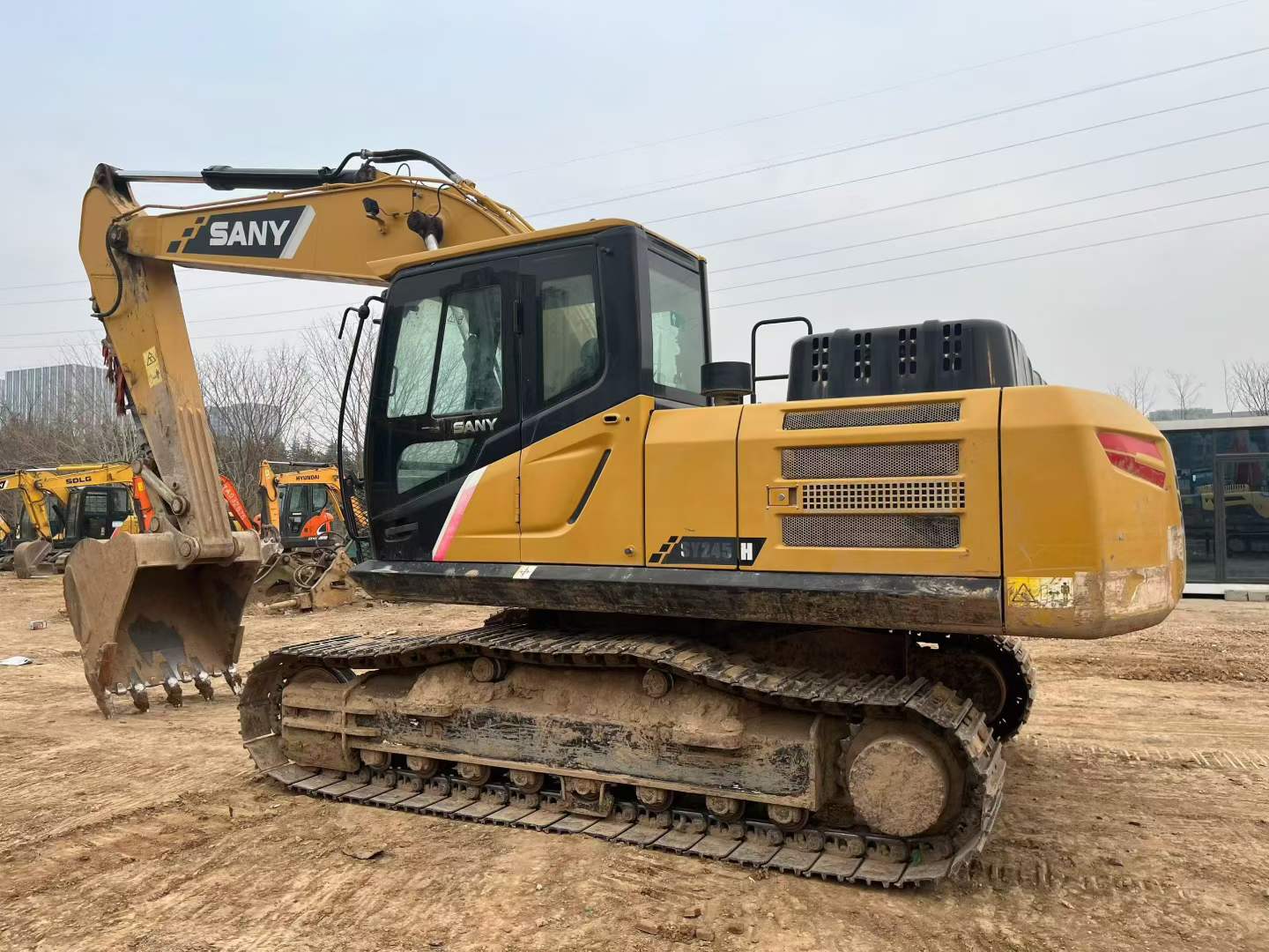 Buy Sany SY225H Pro Used Excavator / 1