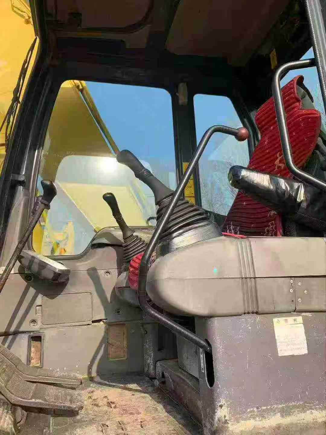 Used Komatsu PC120-6E Excavator 2016 Model / 8
