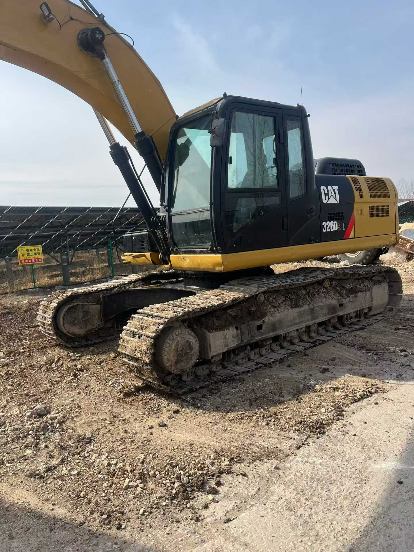 Used Caterpillar 326DL Excavator 2016 Model / 8
