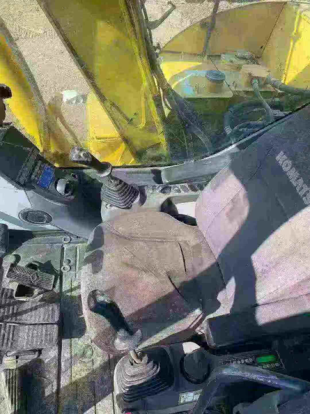 Used Komatsu PC60-8 Excavator 2014 Model / 9