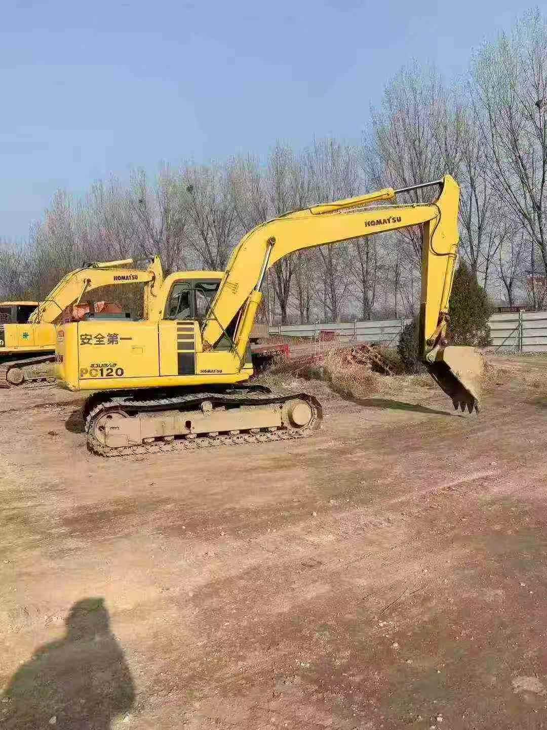 Used Komatsu PC120-6E Excavator 2016 Model / 3