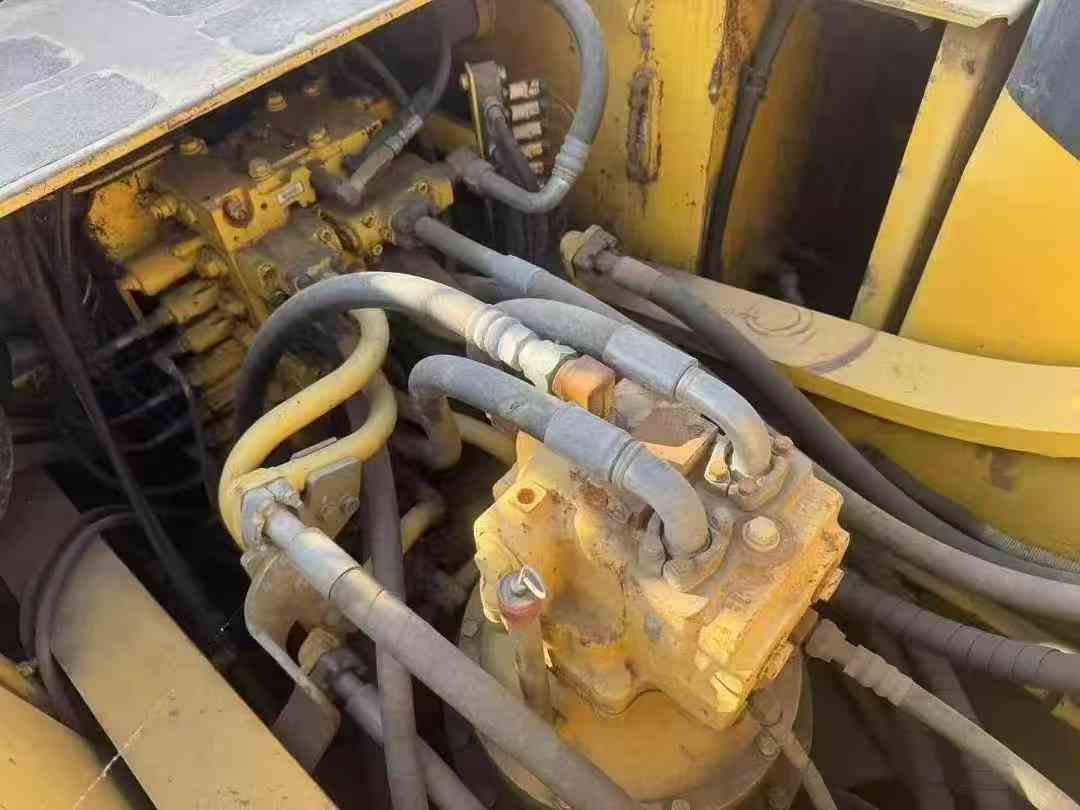 Used Komatsu PC300-7 Excavator 2014 Model / 6