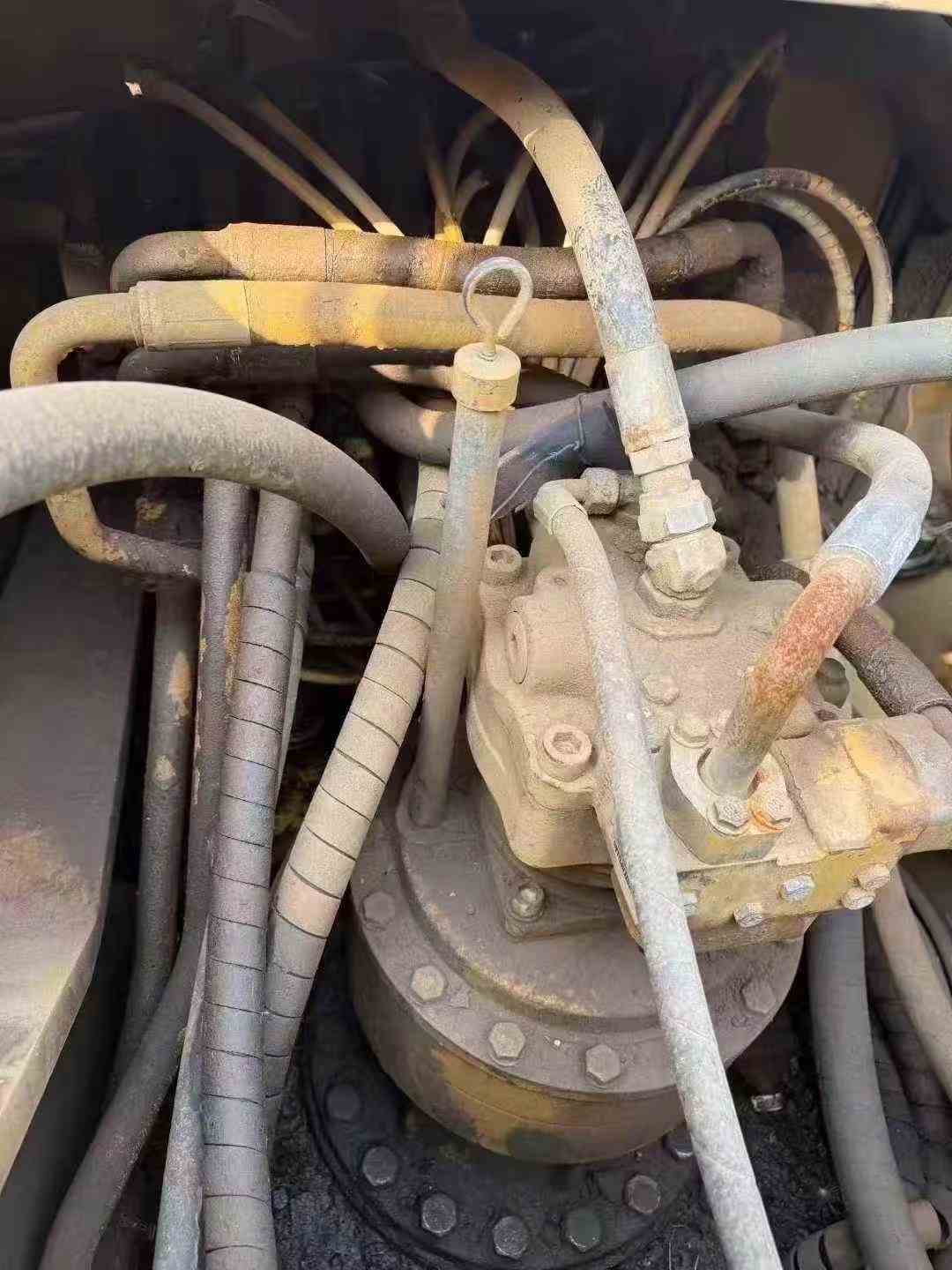 Used Caterpillar 329EL Excavator 2016 Model / 4