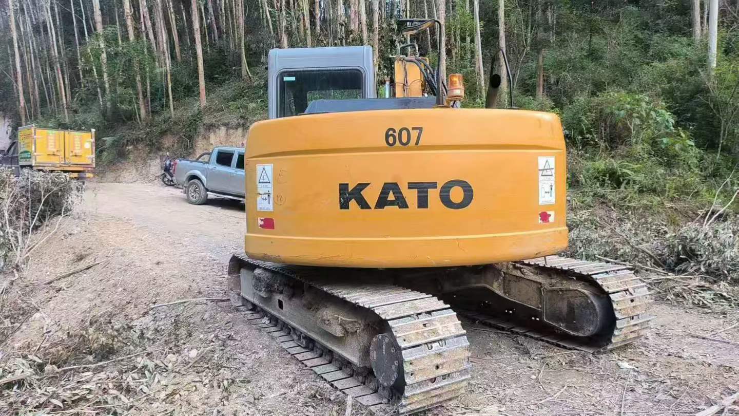 Used Kato HD513MRV Excavator 2016 Model / 2