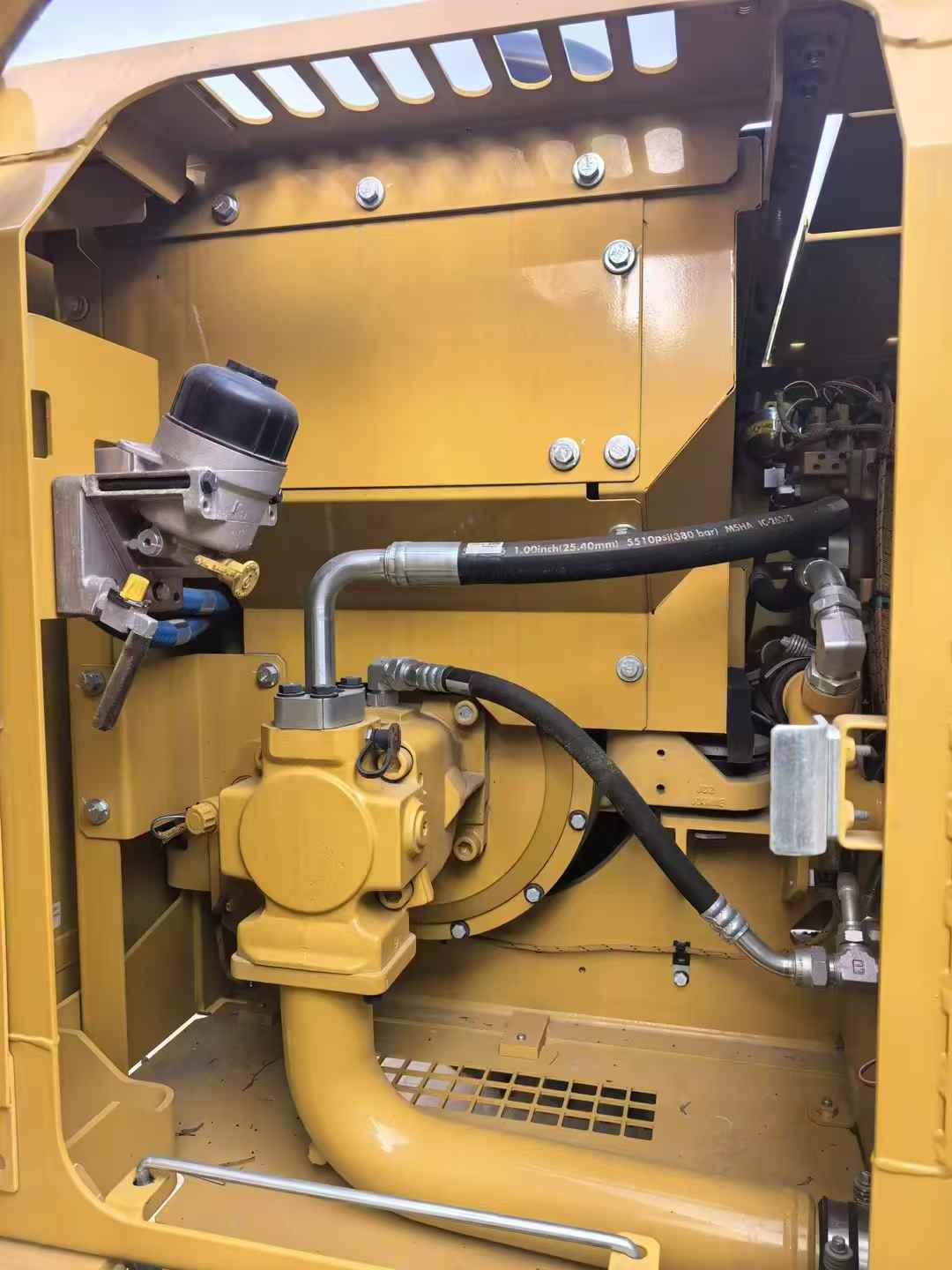 Used Caterpillar CT20 Excavator 2016 Model / 9