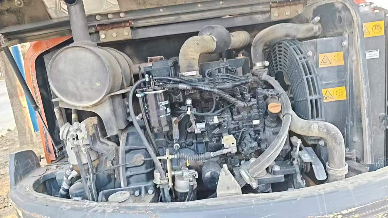 Used Doosan DX60 Excavator 2019 Model / 7