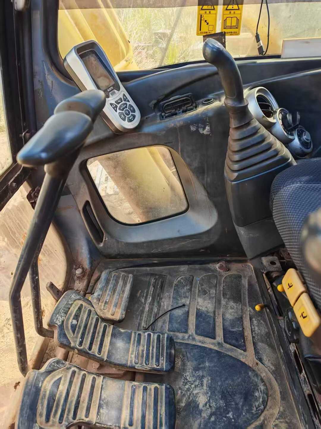 Used Kato HD1430V Excavator 2016 Model / 5