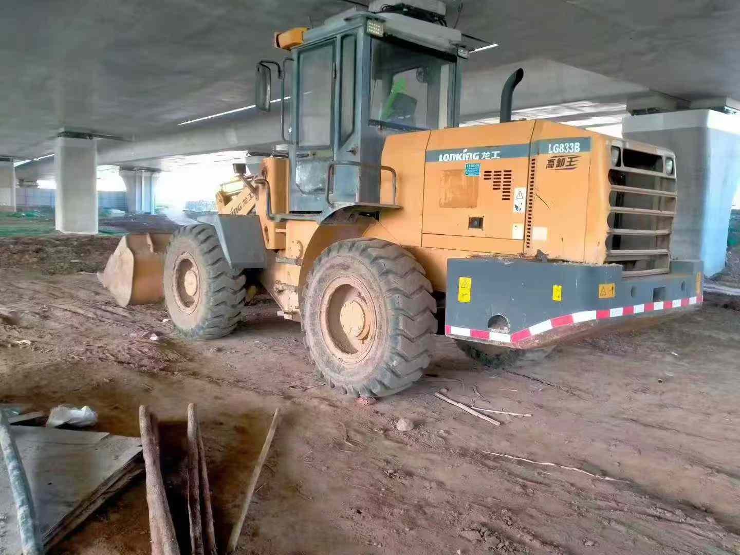 Buy Lonking LG833 Used Loader