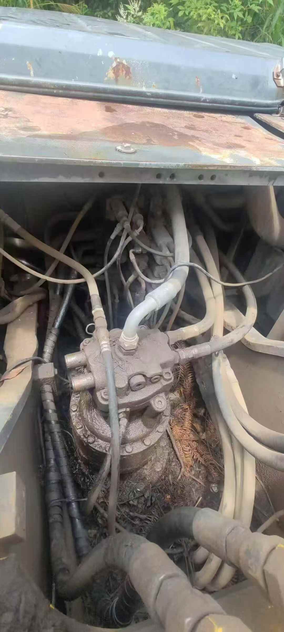 Used Sumitomo SH210-5 Excavator 2011 Model / 4