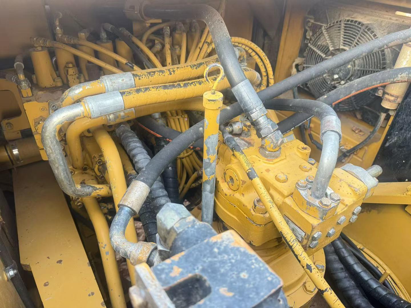 Used Caterpillar CT16 Excavator 2013 Model / 6