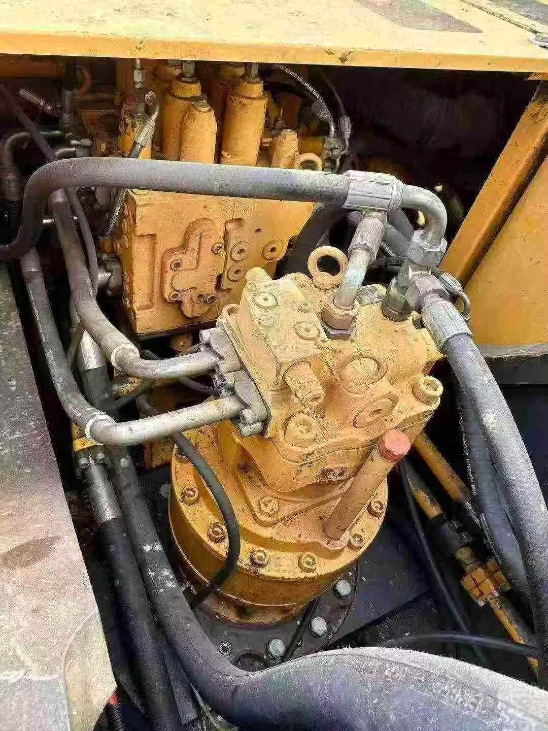 Used Sany SY235H Excavator 2016 Model / 9