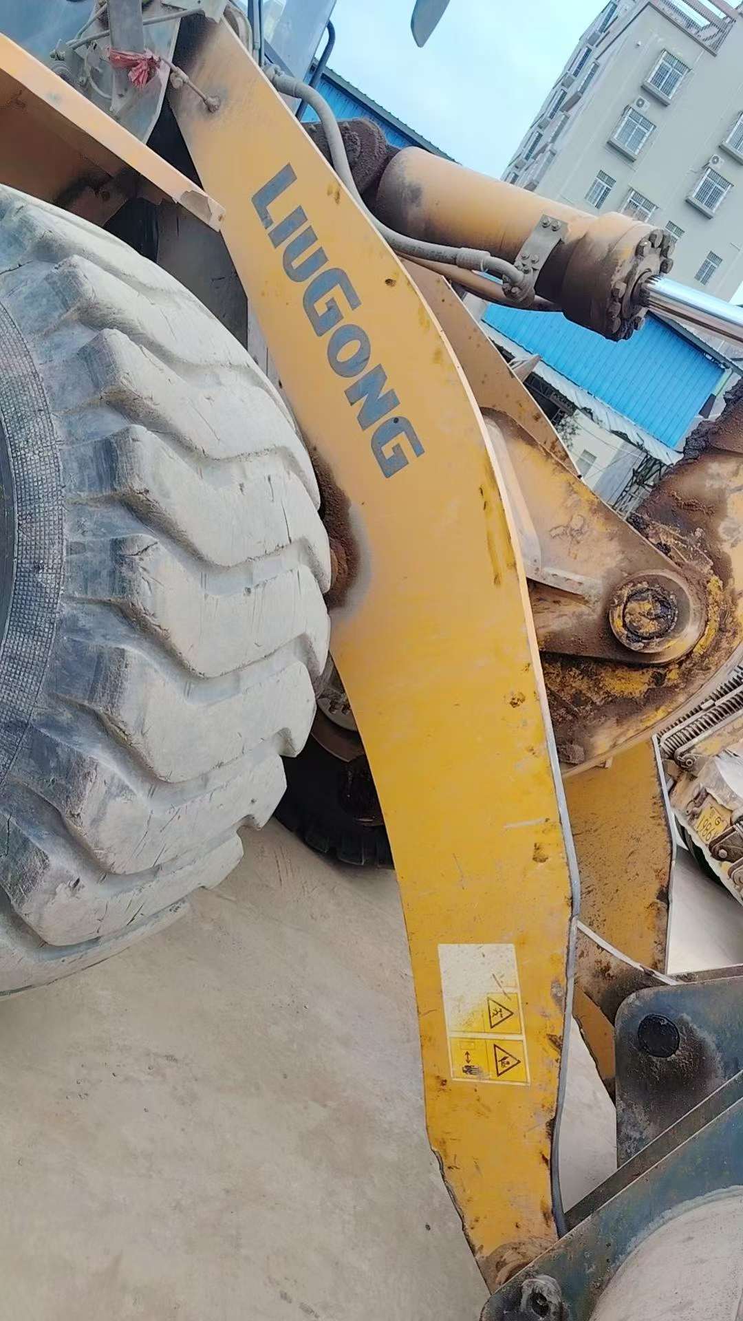 Buy LiuGong CLG856H Used Loader / 3