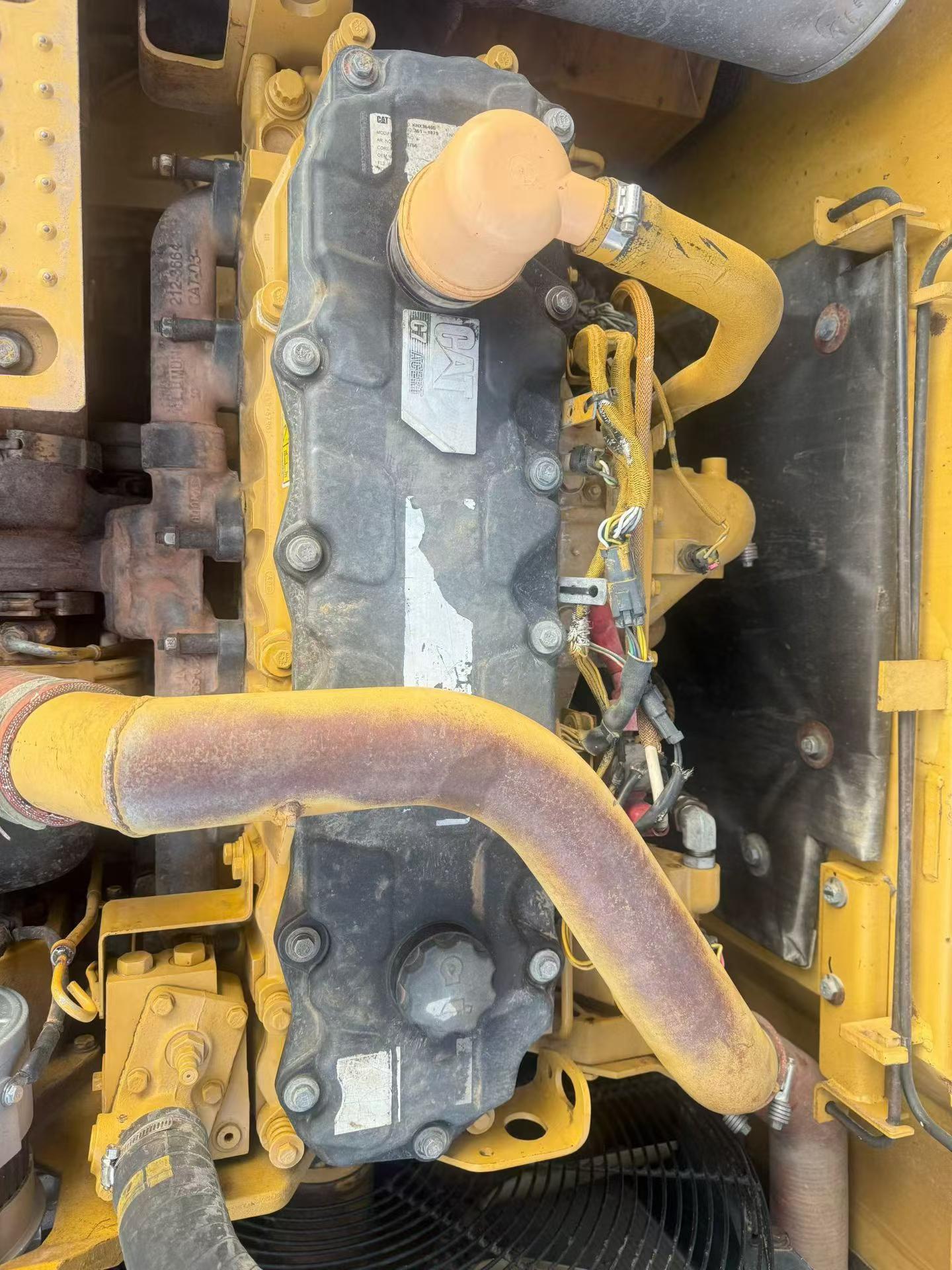 Used Caterpillar CT16 Excavator 2013 Model / 5