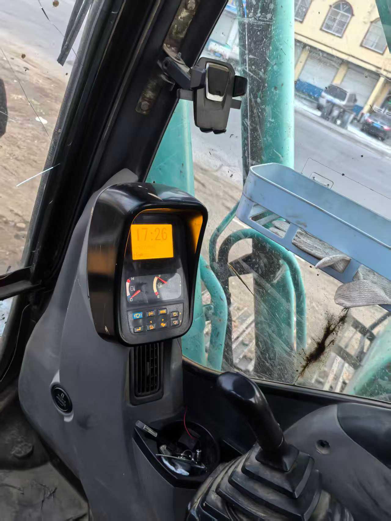Buy Kobelco SK210 Used Excavator / 6 Used Kobelco SK210 Excavator 2013 Model / 6