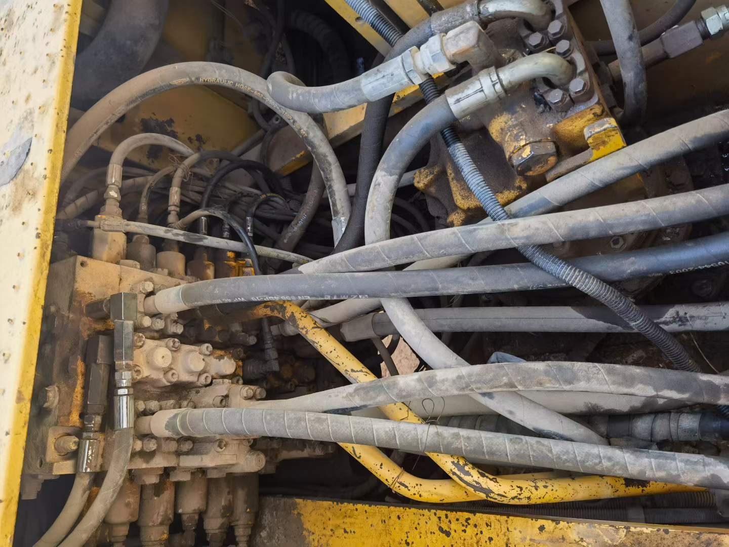 Used Komatsu PC200-8 Excavator 2016 Model / 7