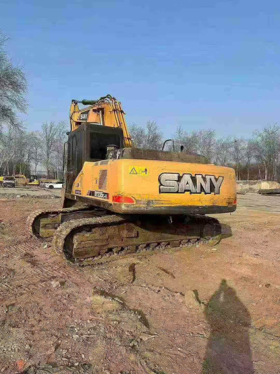 Used Sany SY235H Excavator 2016 Model / 3