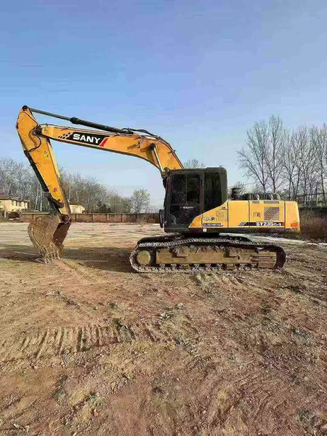 Used Sany SY235H Excavator 2016 Model / 4