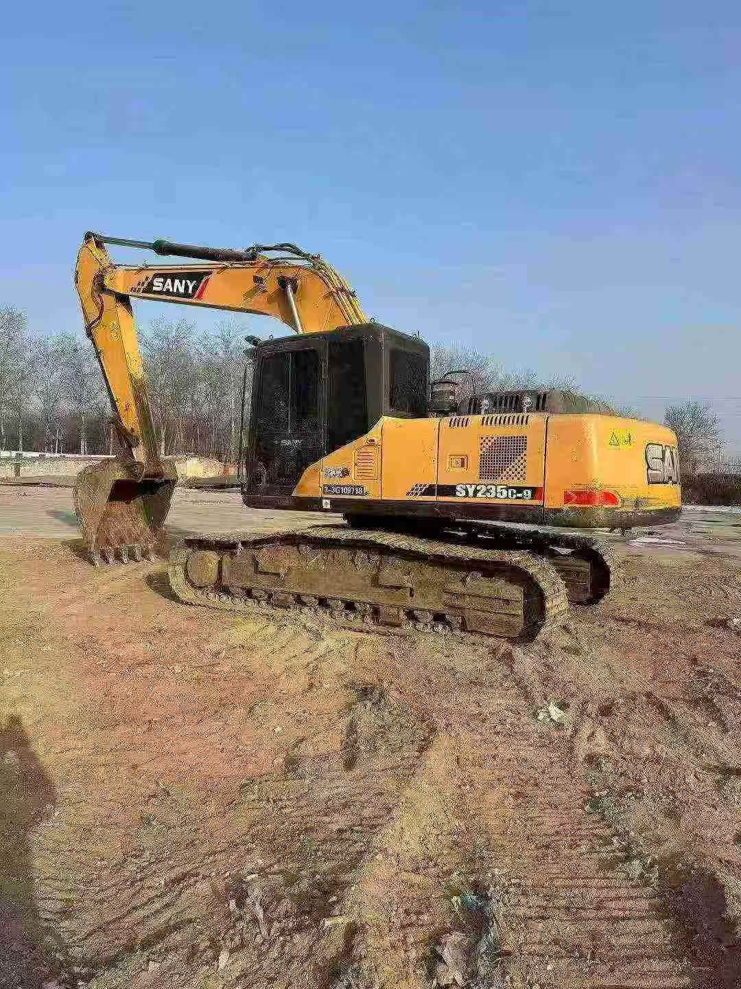 Buy Sany SY235H Used Excavator
