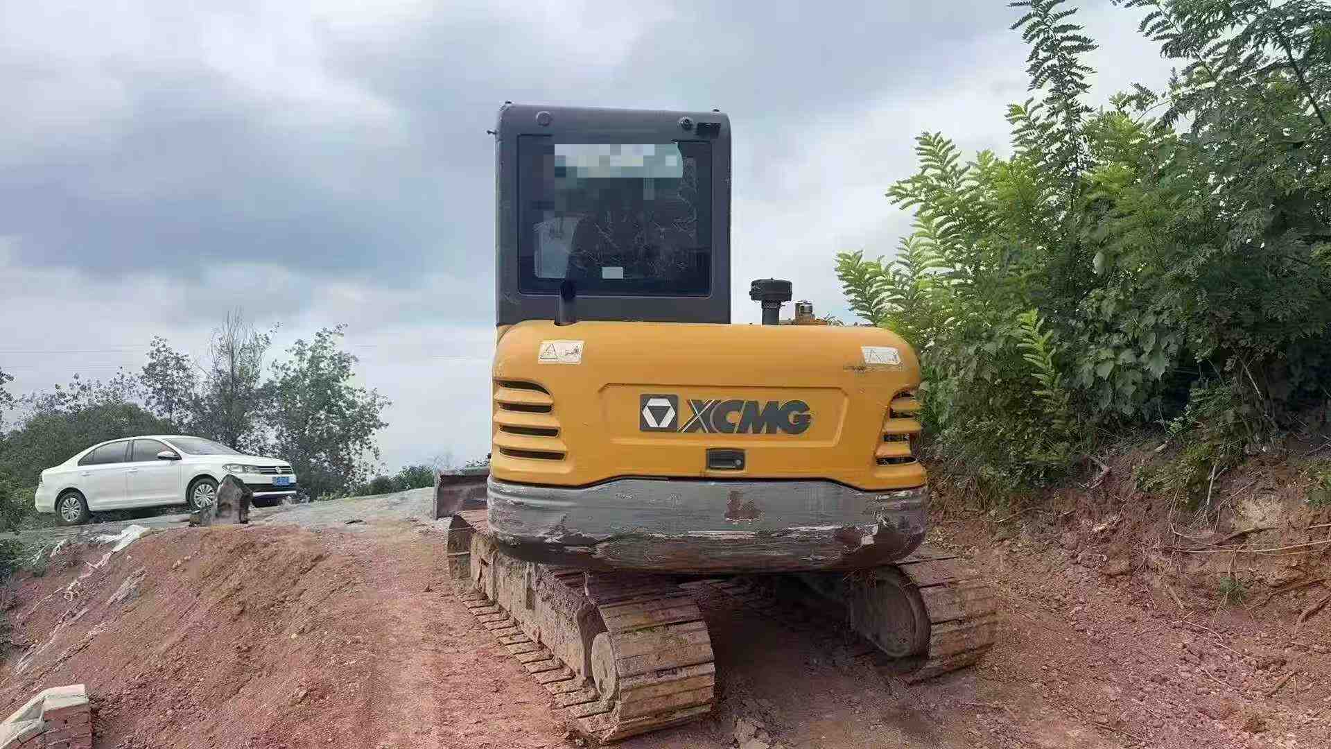 Buy XCMG XE55U Used Excavator