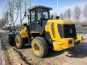 Buy LiuGong 835 Used Loader / 2 Buy LiuGong 835 Used Loader / 2