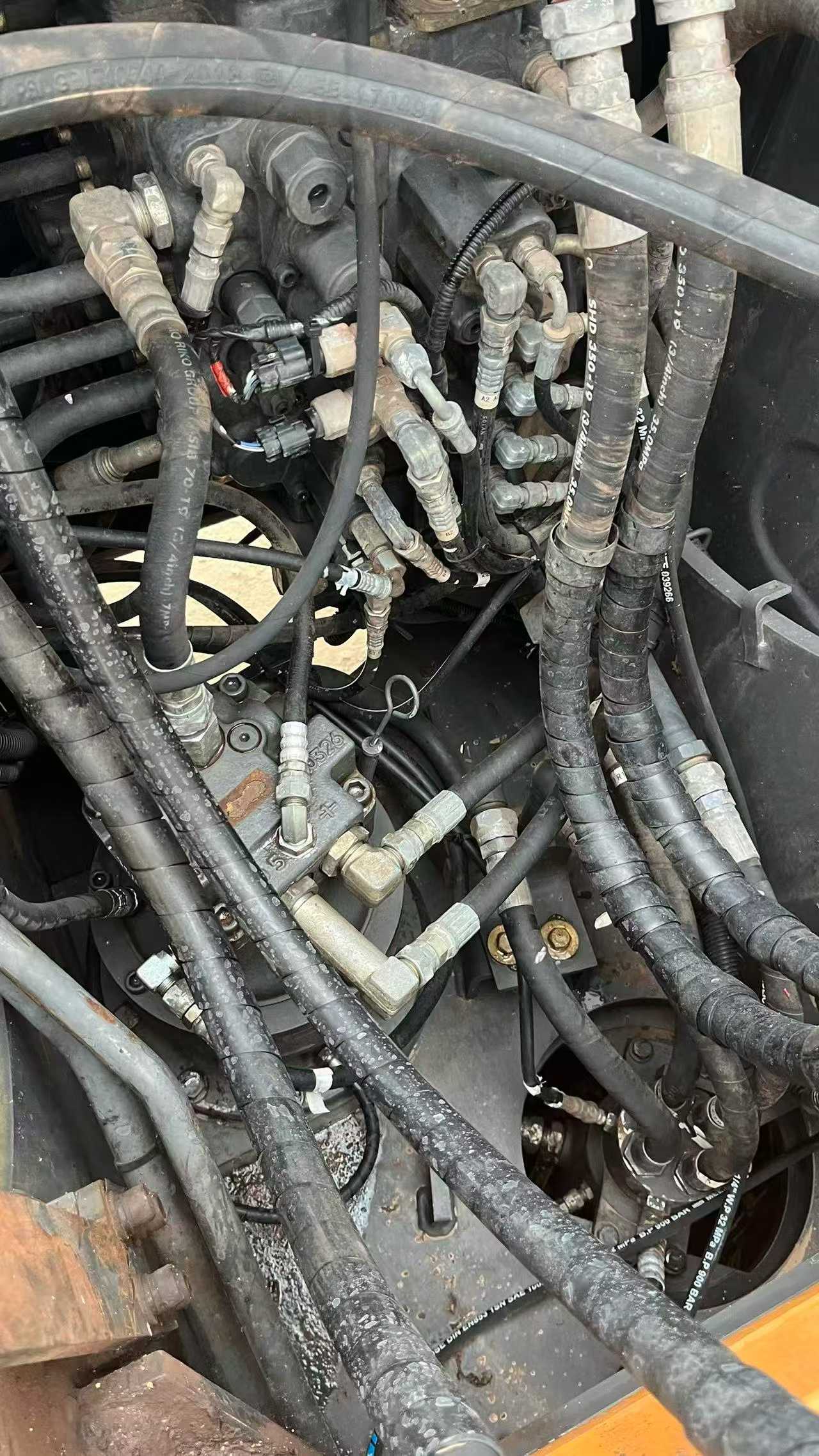 Used Case CX130 Excavator 2020 Model / 4