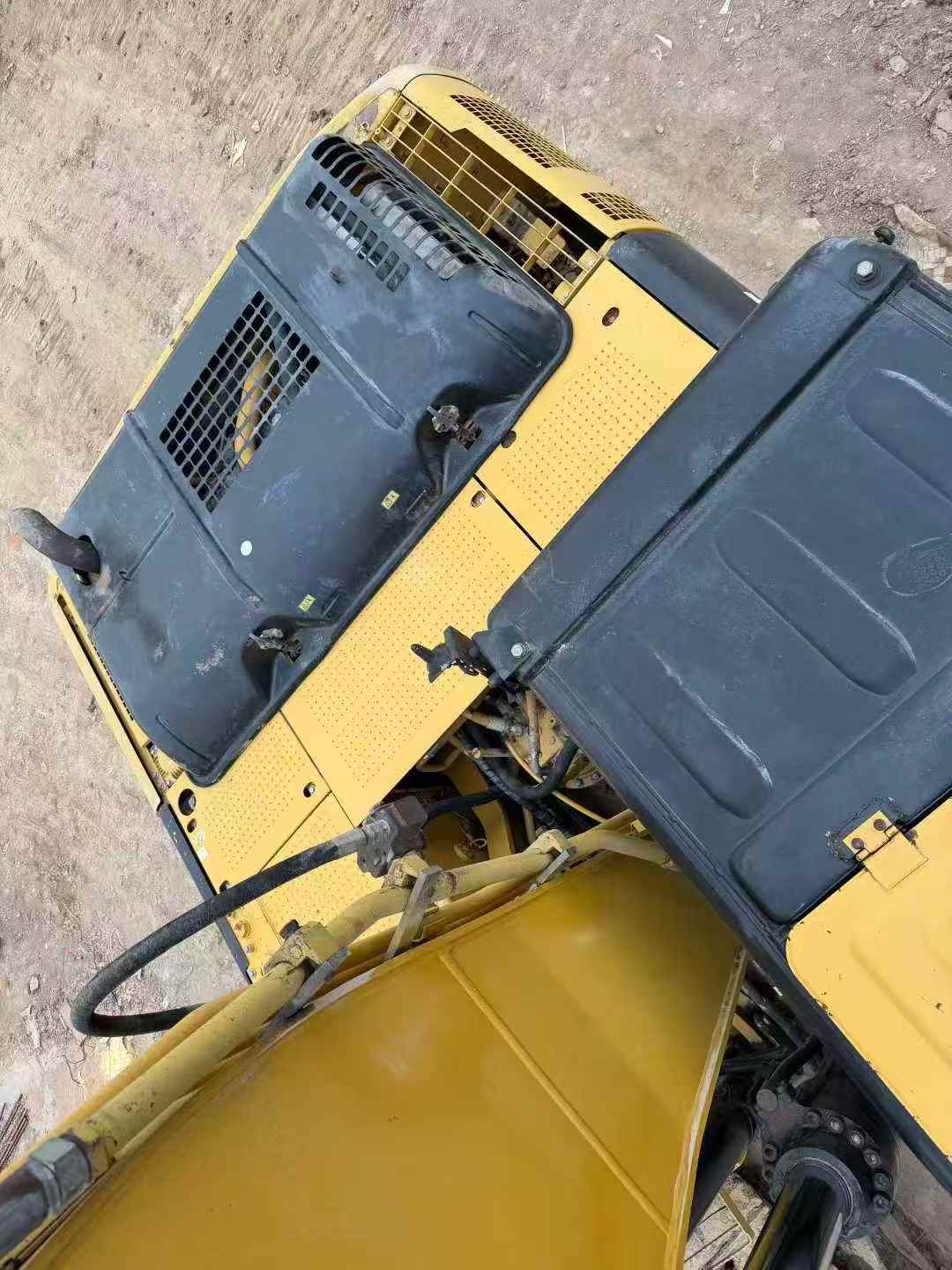 Used Caterpillar 326DL Excavator 2013 Model / 9