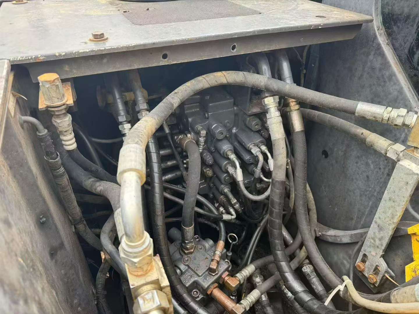 Used Sumitomo SH130-3 Excavator 2015 Model / 6