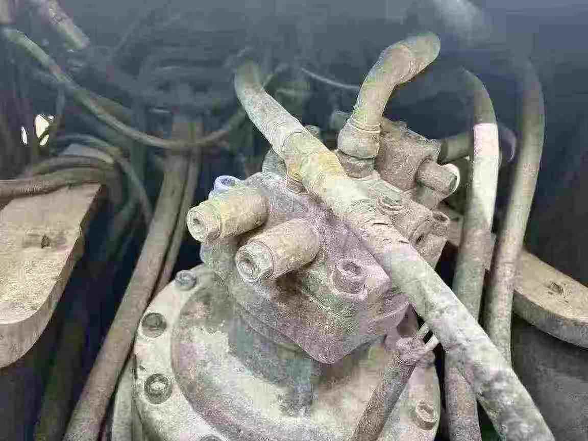 Used Sumitomo SH300 Excavator 2013 Model / 7