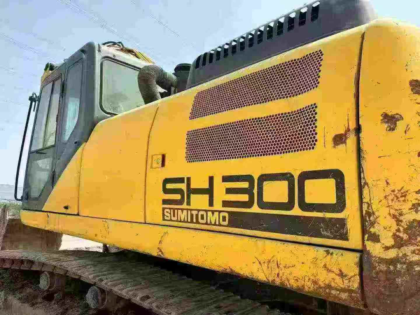 Used Sumitomo SH300 Excavator 2013 Model / 3