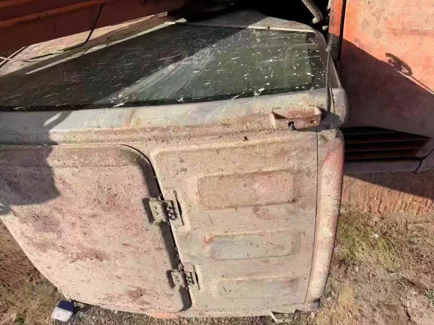 Used Hitachi LX70-7 Excavator 2013 Model / 8