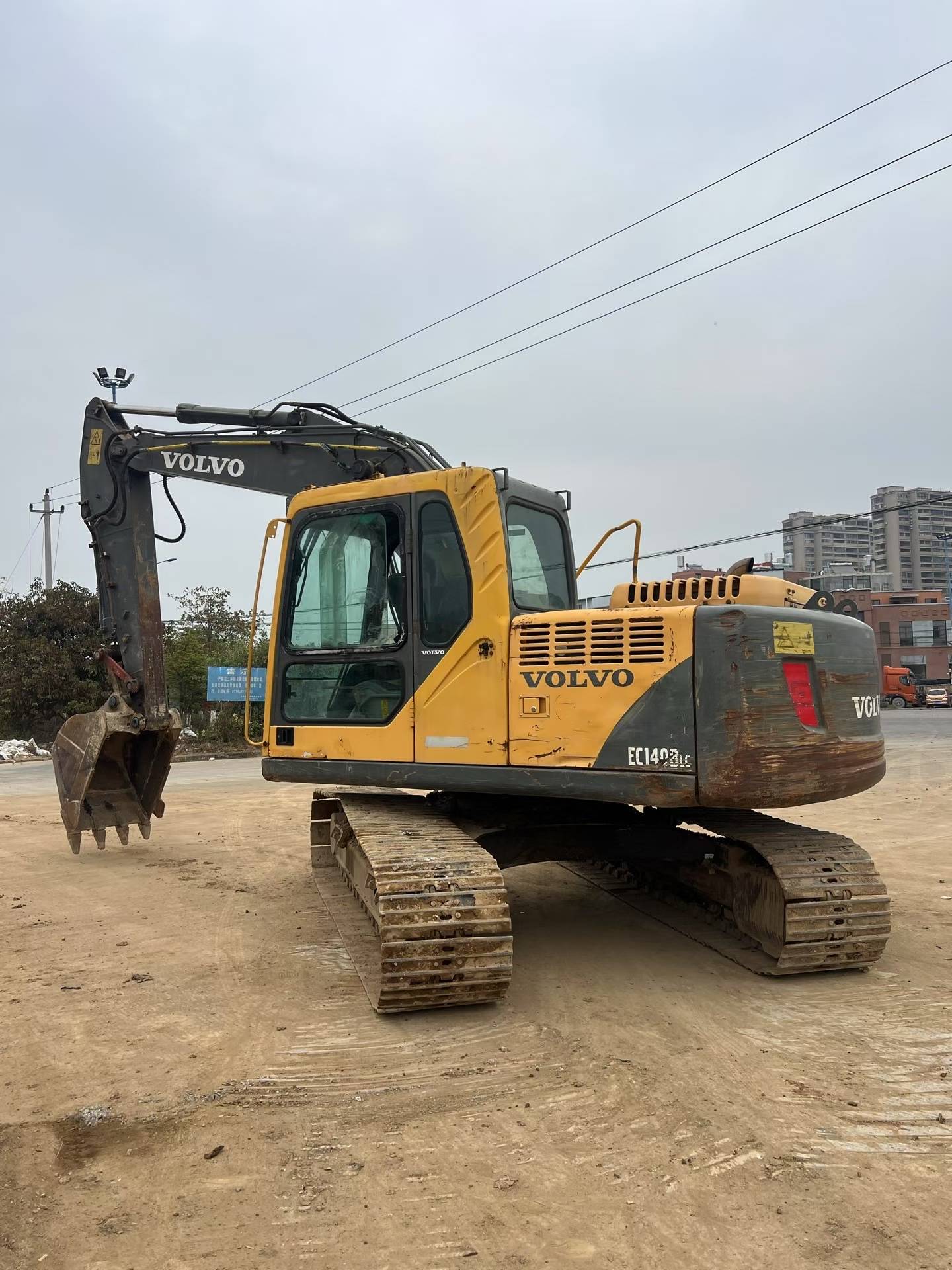 Used Volvo EC140 Excavator 2016 Model / 5