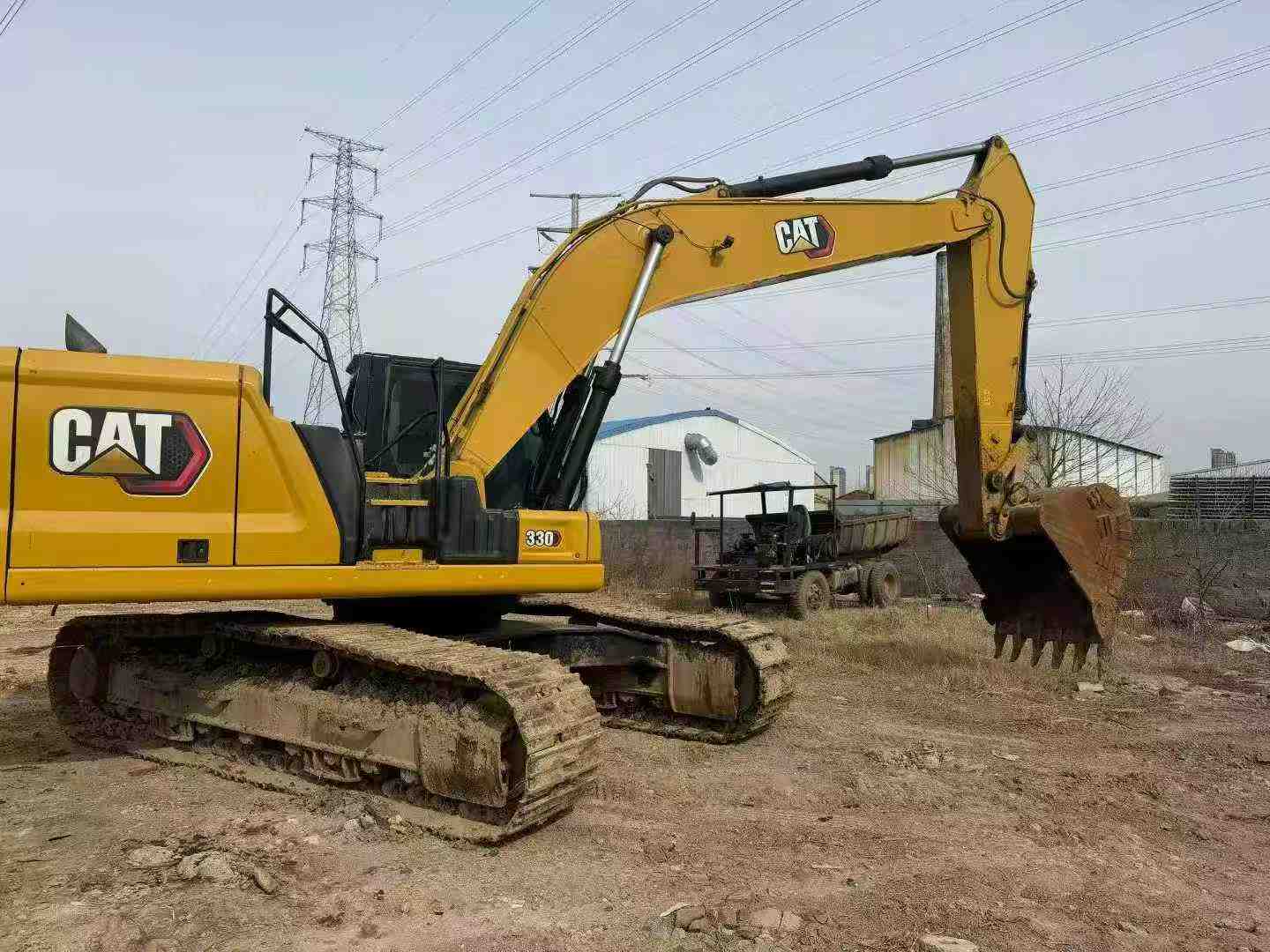 Used Caterpillar 330L Excavator 2020 Model / 3
